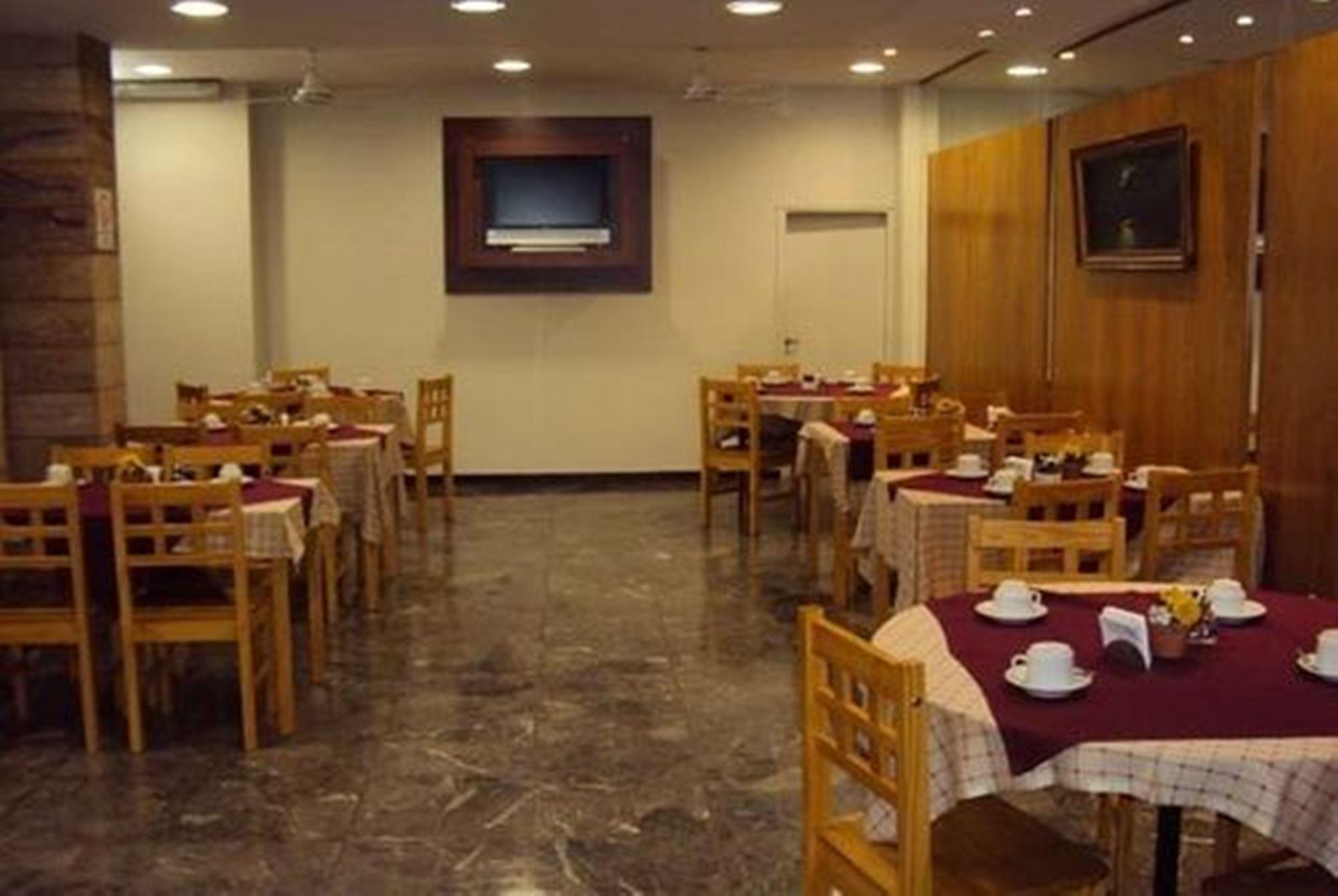 Hotel Mayoral Rosario Exteriör bild